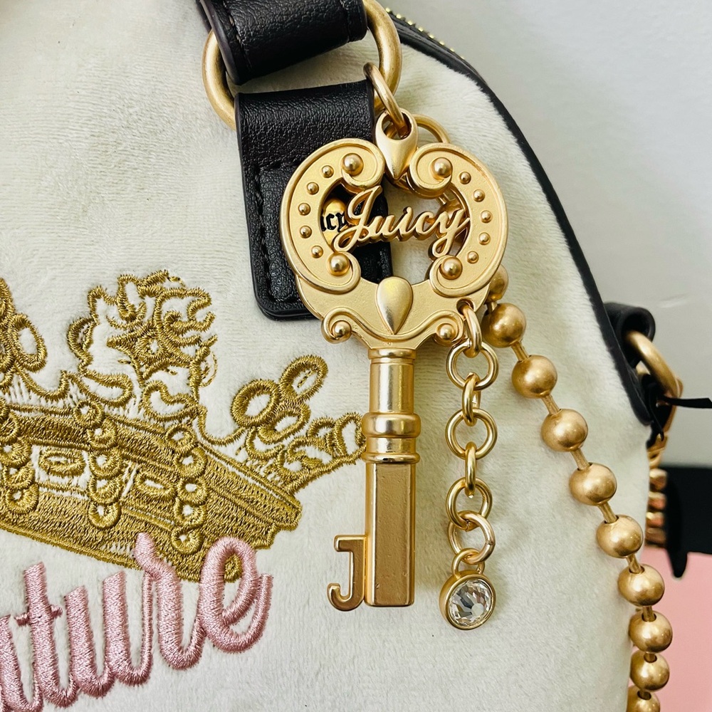 Juicy Couture “The Key to Juicy” Dome Satchel Crossbody Bag – Crystal Y2K NWT - Picture 8 of 10